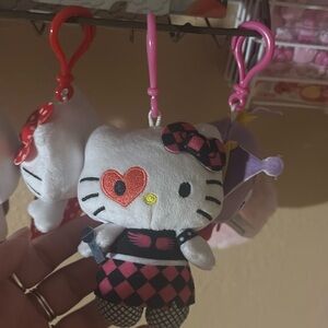 New hello kitty plushie